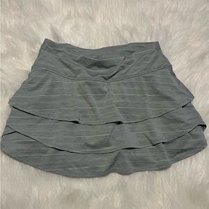 Athleta swagger grey skirt skort size small Great condition